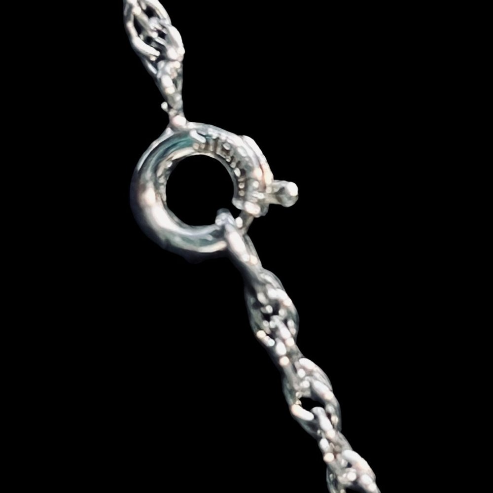 Star Art Sterling Silver Rhinestone Necklace And Screw Back Earrings Set (5120) - Picture 7 of 13